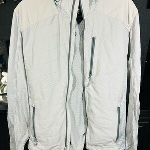 Under Armour men’s tech Light Gray running Jacket size Large